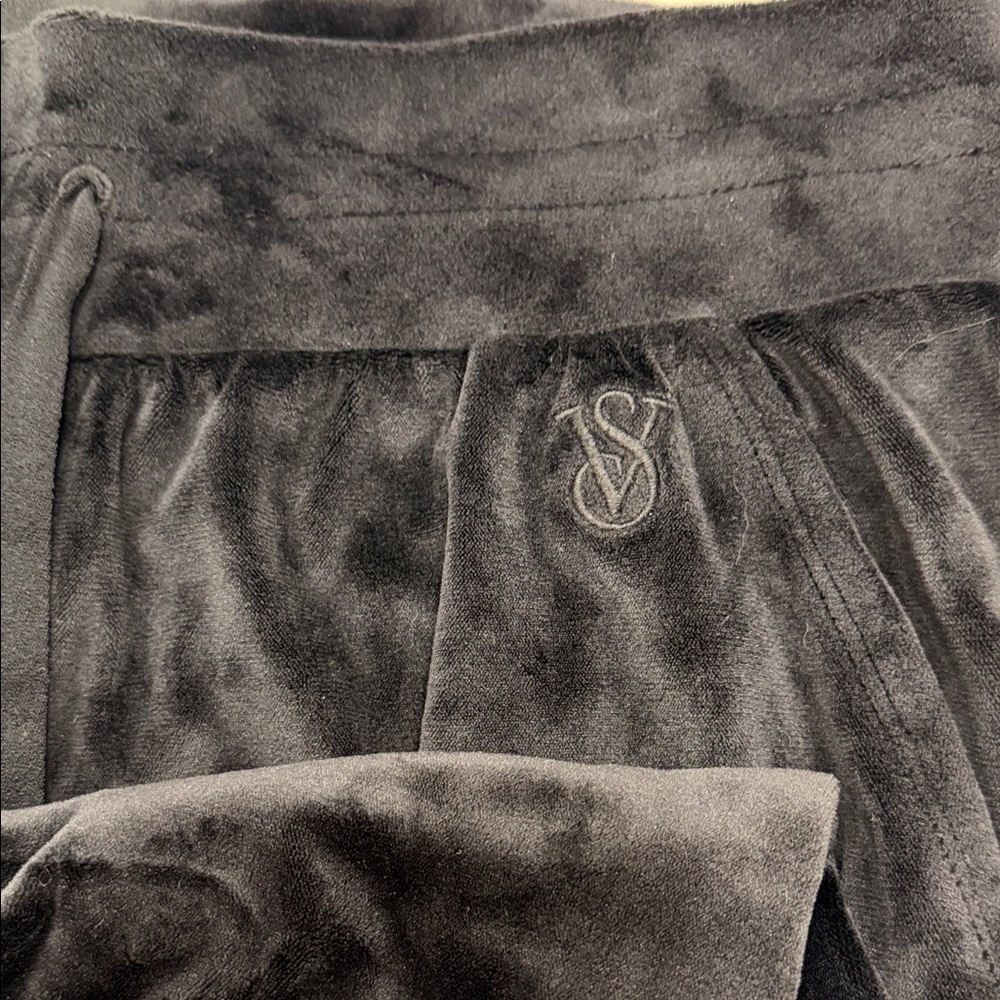 Victoria's Secret Black Velour Jogger Pants - Picture 3 of 3